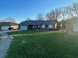 3017 Pebble Brk, Jeffersonville, IN 47130