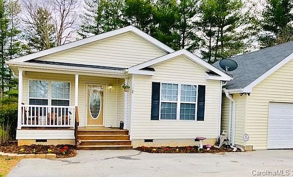 2nd image of 222 Windsor Ct