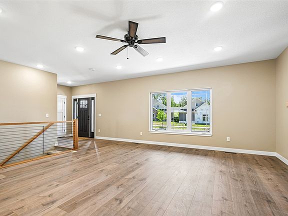 3rd image of 5630 Seminole Valley Trl NE