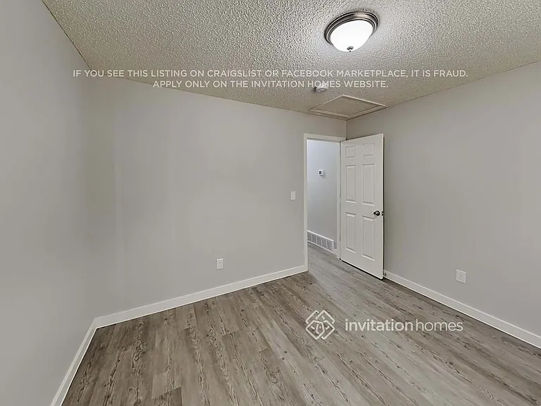 1007 White Stone Way — Photo 14