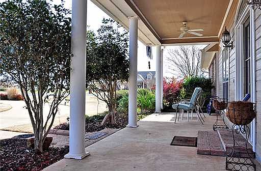 3rd image of 111 Bienville Dr