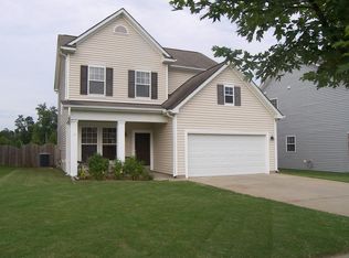 1419 Dairy Glen Dr, Fuquay Varina, NC 27526