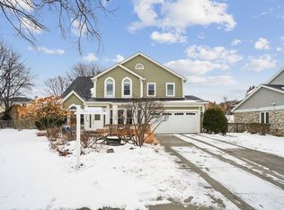 1923 Ivy Way, Glenview, IL