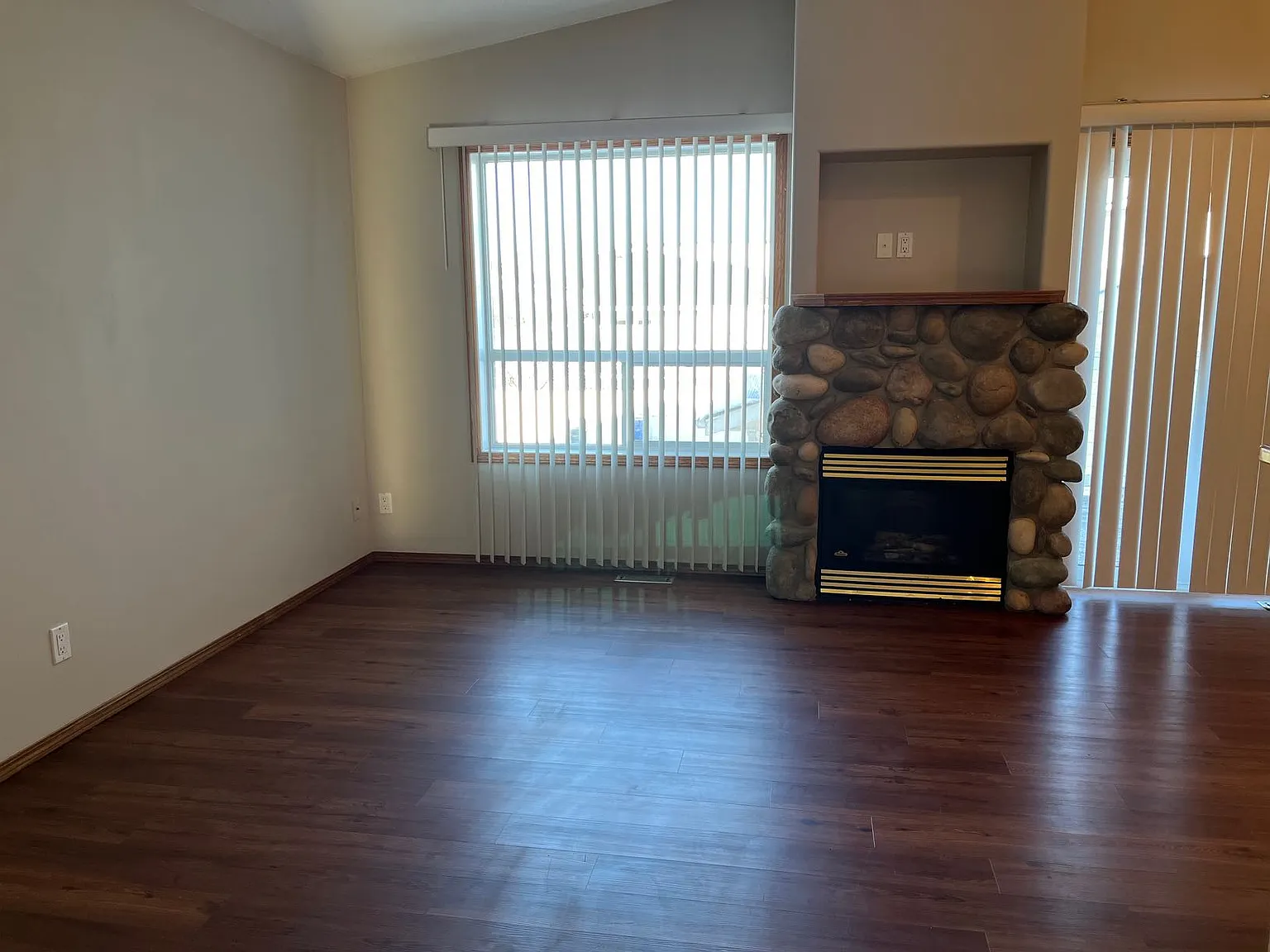 12 Avery Street Red Deer — Photo 4