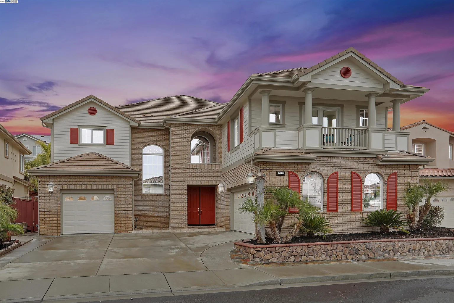 2817 E Castle Pines Ter photo 1