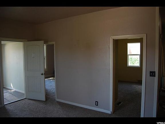 2nd image of 132 N 9th St