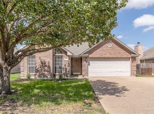 209 Augsburg Ct, College Station, TX 77845