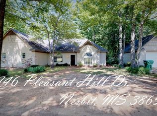 3746 Pleasant Hill Rd, Nesbit, MS 38651