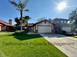 4611 Gardenwood Ln, Bakersfield, CA 93309