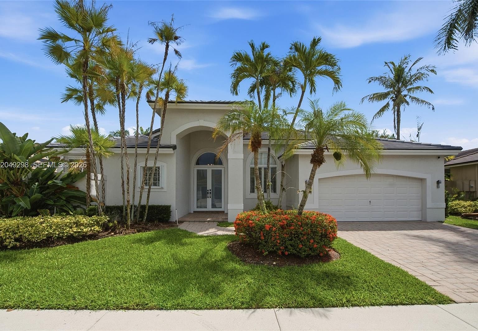 2542 Eagle Run Dr