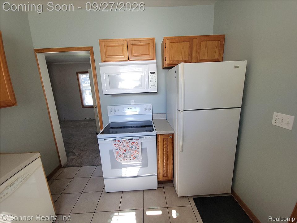 1449 Goffe St, photo 11
