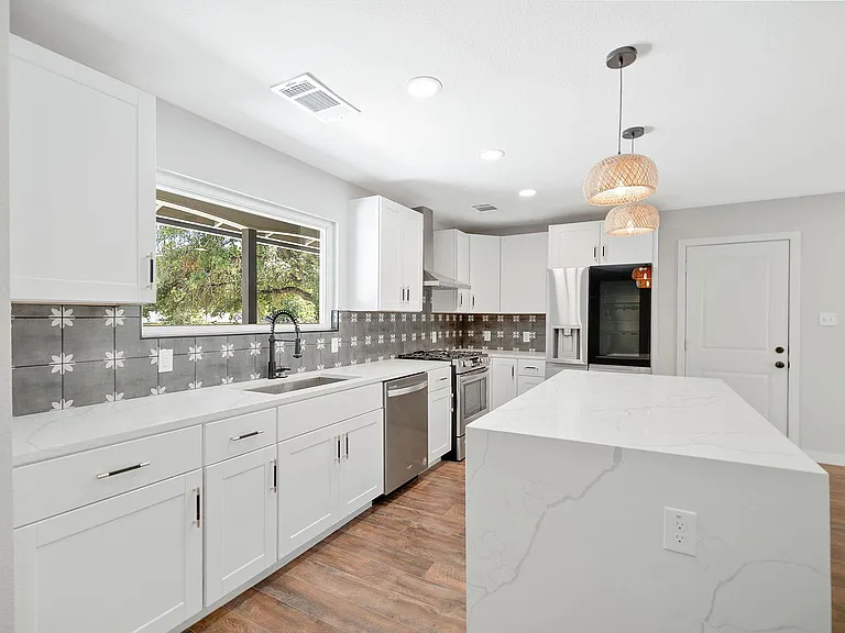 6810 Bryn Mawr Dr — Photo 6