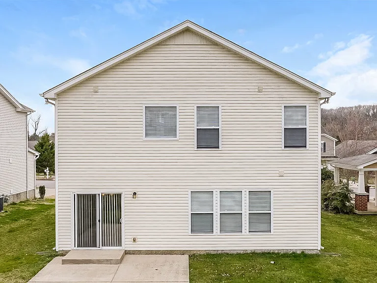123 Ivy Hill Ln — Photo 17