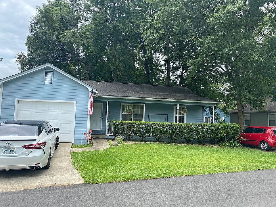 1st image of 4167 Red Oak Dr