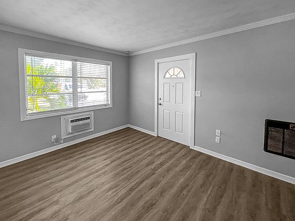 5th image of 4063 Springs Ln