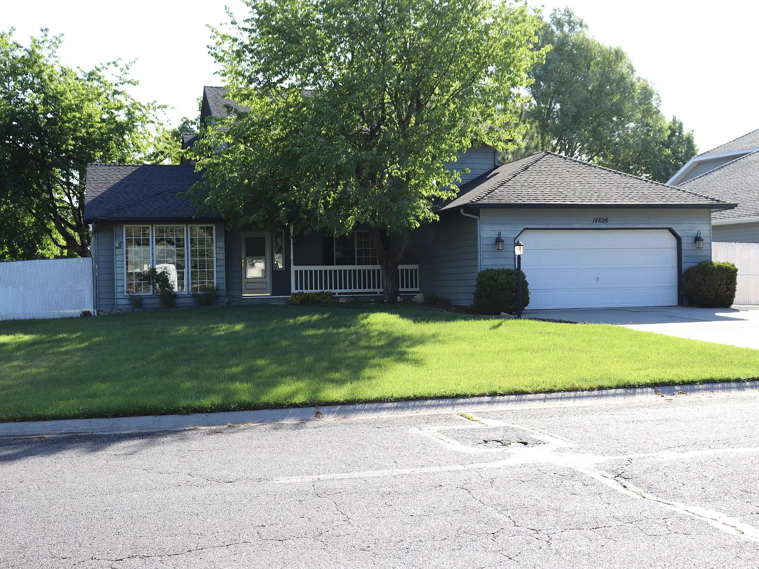 14626 N Fairview Drive — Photo 2
