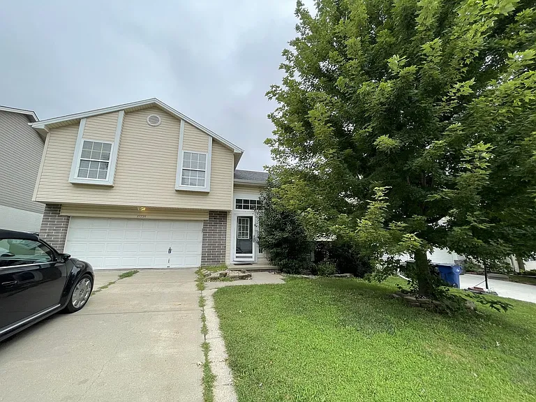 17738 Olive St — Photo 1