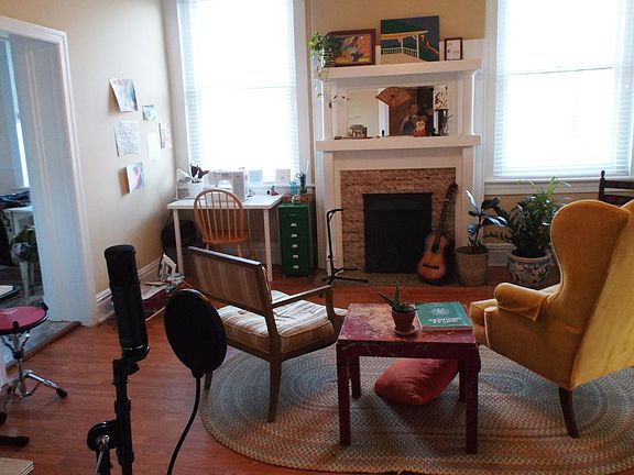 5th image of 2700 W Grace St APT 3