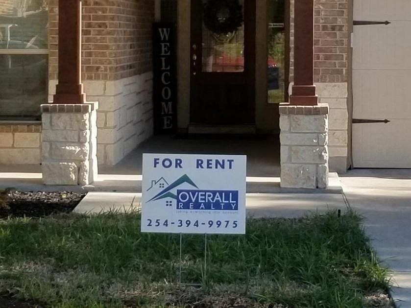 1st image of 5408 English Oak Dr
