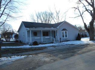 308 E Fifer St, Colfax, IL