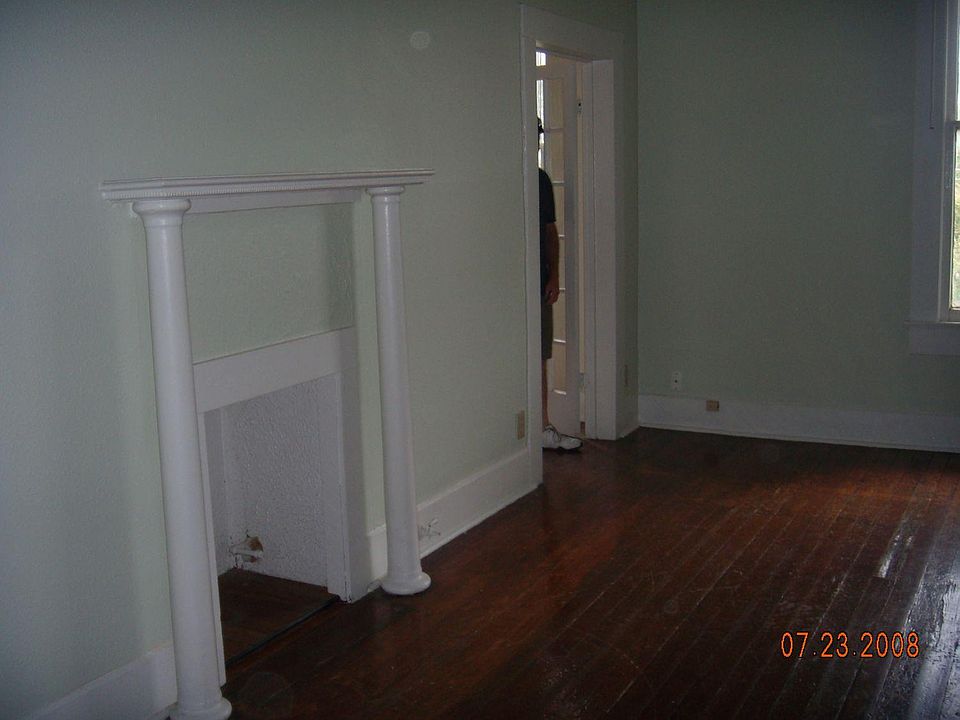 1st image of 324 W Magnolia Ave APT 2