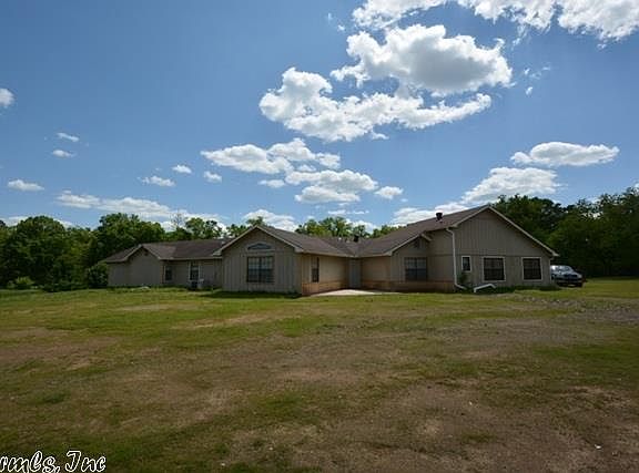 5th image of 216 Fleetwood Dr