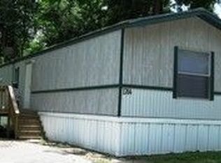 1704 Oakbend St, Huntsville, TX 77340