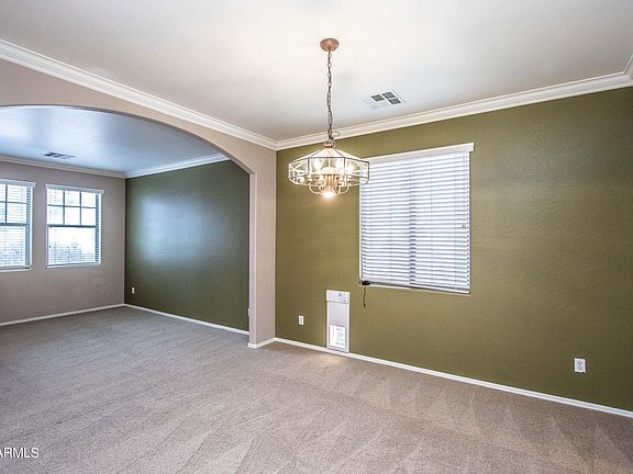 4th image of 43634 W McClelland Ct