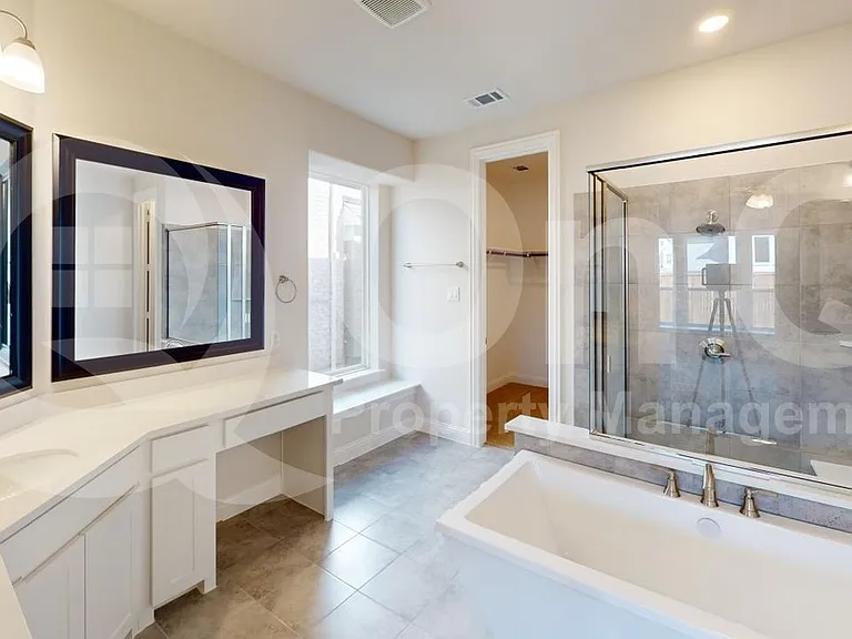 8407 Cornerstone Dr — Photo 19