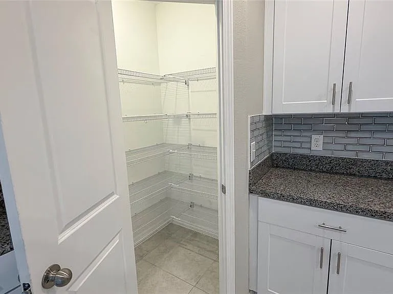 3816 Hanover Dr — Photo 29