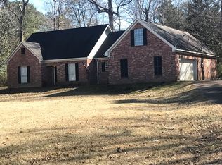 656 Greenview Trl NE, Brookhaven, MS 39601