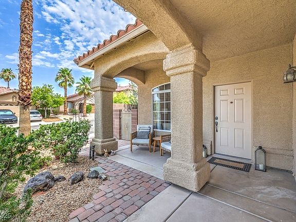 2nd image of 1455 Verde Triandos Dr