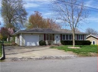 2100 Forest Ave, Lexington, MO 64067