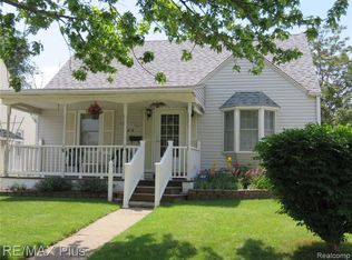 745 Campbell St, Flint, MI 48507