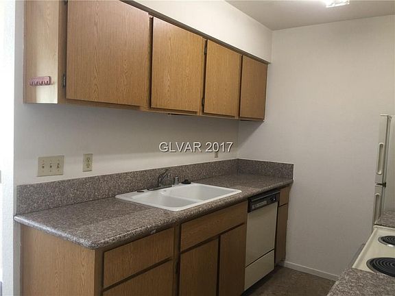 3rd image of 3651 Arville St APT 315