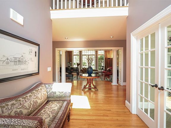4th image of 8560 Chaucer Pl