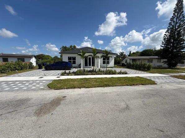 1705 NW 15th Street, Fort Lauderdale, FL 33311