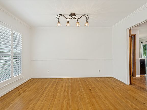5th image of 2616 Ashley Dr