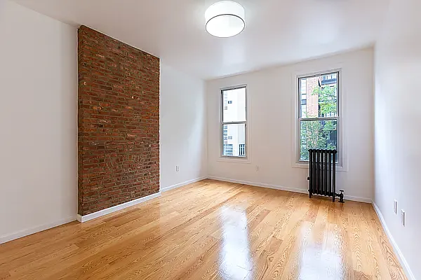 988 Willoughby Ave #2 — Photo 4