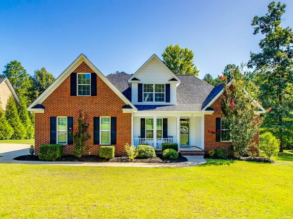 18 Stratford Plantation Dr, Elgin, SC 29045