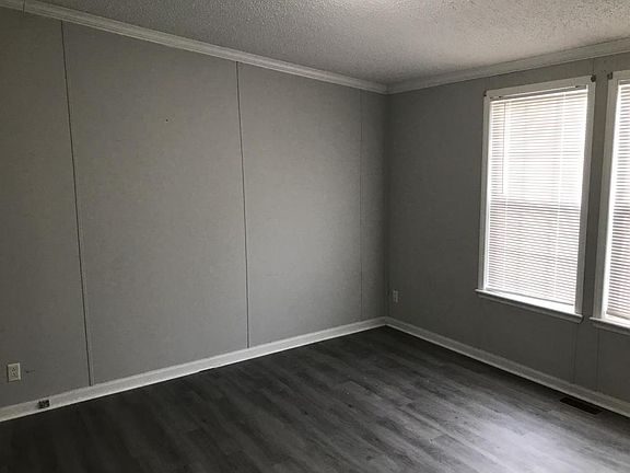 4th image of 307 Tammy Lynn Cir