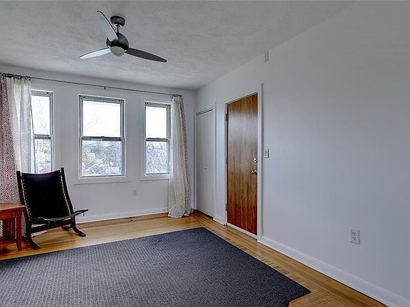 4th image of 152 Elmgrove Ave APT 6