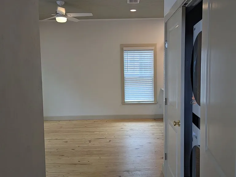 720 NW 3rd St — Photo 34