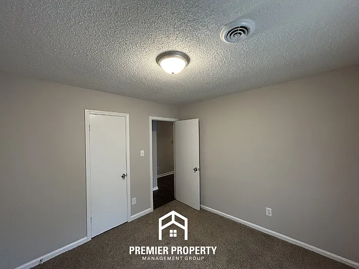 7654 Stonycreek Cv — Photo 14