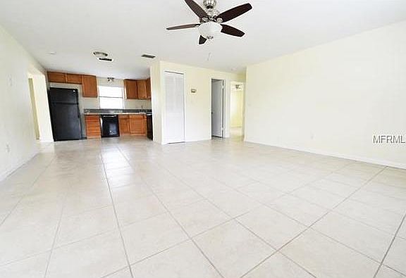 4th image of 2364 Madrid Ave