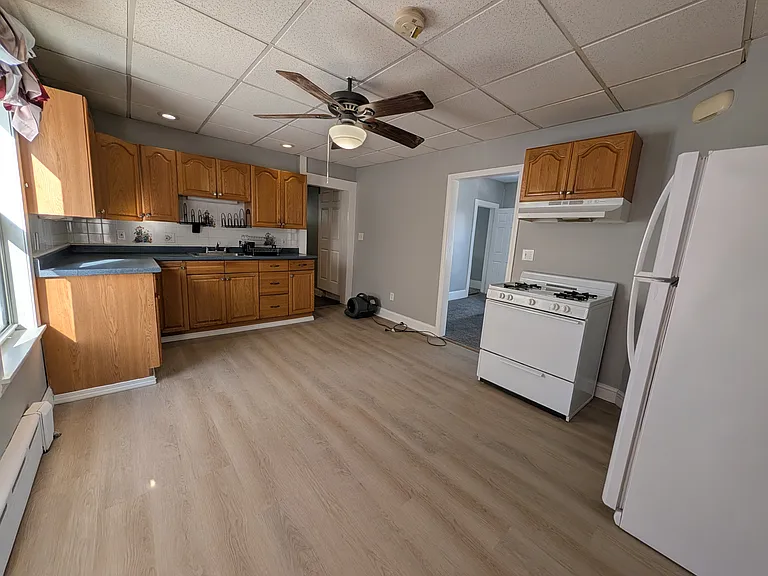 696 Broadway #1G — Photo 1