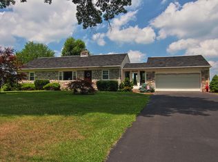 421 Moyer Rd, Pottstown, PA 19464