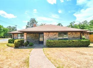 910 N Lydia St, Stephenville, TX 76401