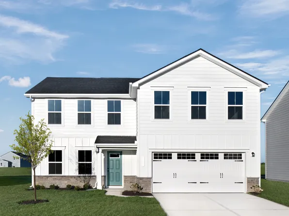 1661 Pin Oak Ct, Sidney, OH 45365