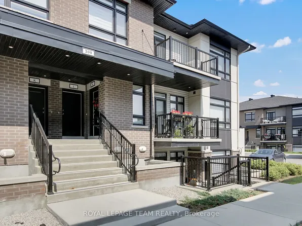 300 G Tulum Cres #H, Ottawa, ON K2S 2Y4